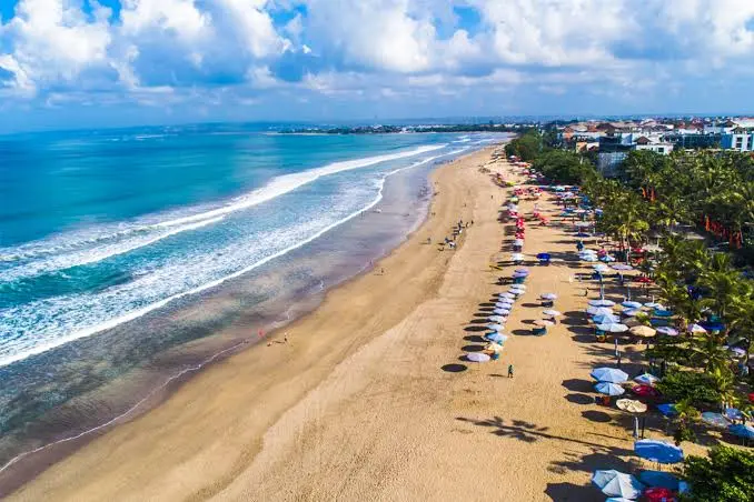 Private car airport transfer to Kuta, Bali
